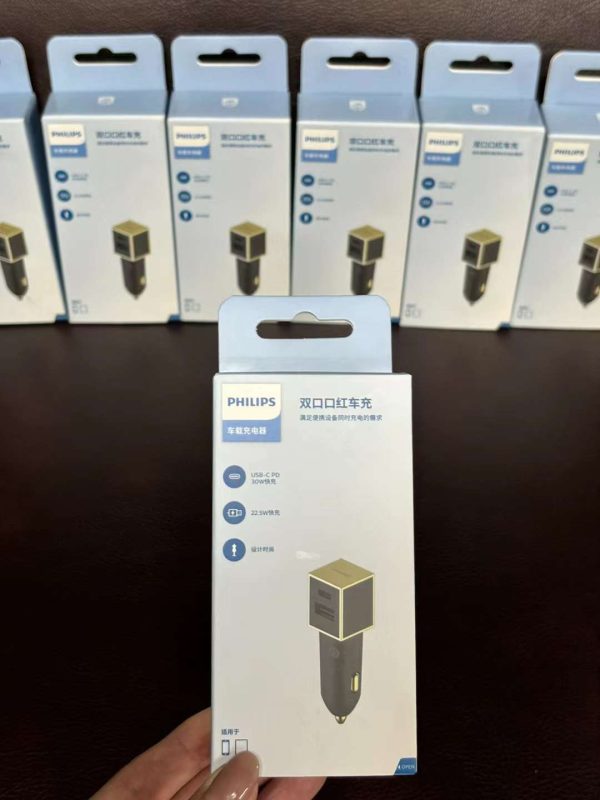 Philips Dual USB PD 30W+USB-A 22.5W Car Charger