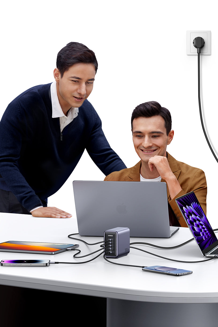 UGREEN Nexode Pro 300W GaN 5-Port Desktop Charger (PD 3.1)