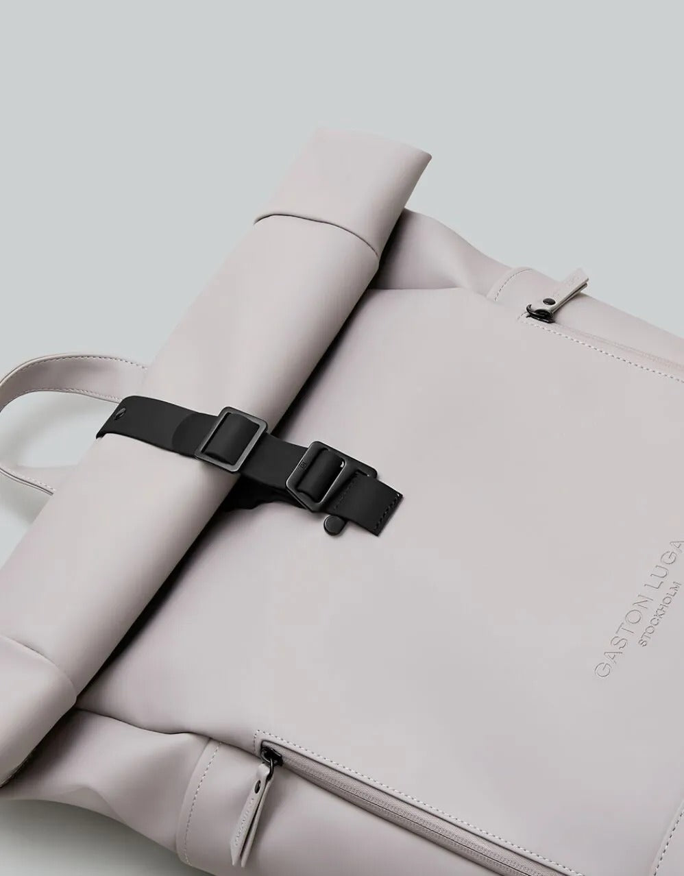 Gaston Luga Rullen Backpack – 13" Waterproof & Spacious (D2C)